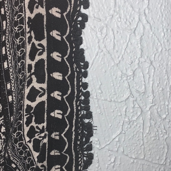 American Eagle Kimono - Picture 3 of 3